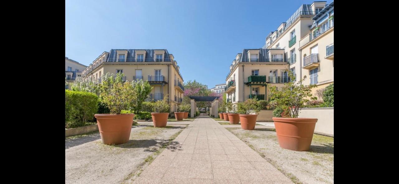 Disney, Very Nice 2 Bedrooms Family Apartment, Wifi, Netflix 8 Pers Chessy  Zewnętrze zdjęcie